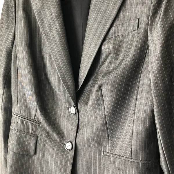 LOFT | Gray Pinstriped Wool Blend Blazer Sz 10 - Image 3