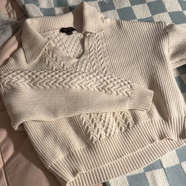 Truth Knit Sweater Size XL - Image 2