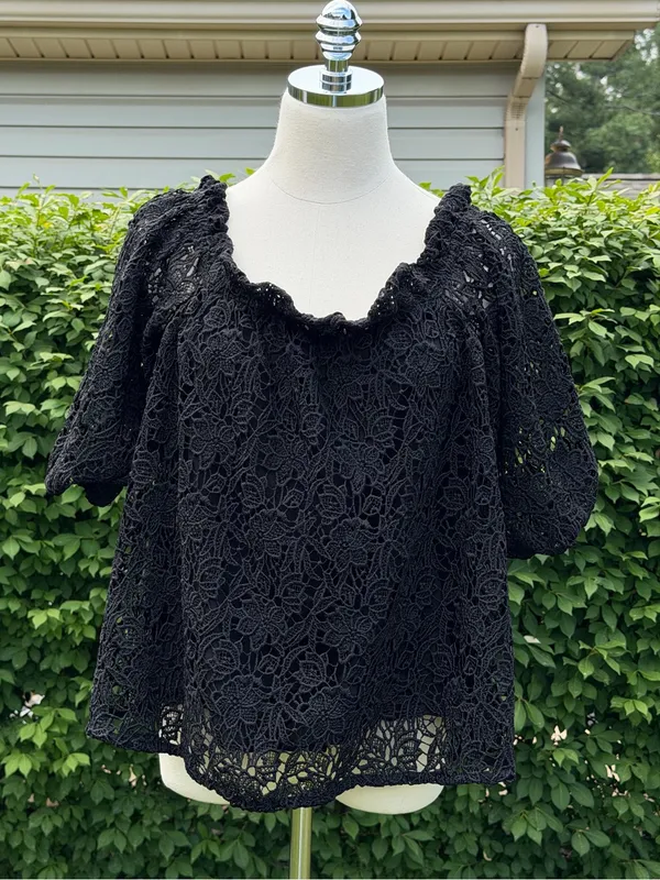 Maeve Anthropologie Whimsigoth‎ Off Shoulder Cutwork Lace Boho Top XXS Romantic - Image 3