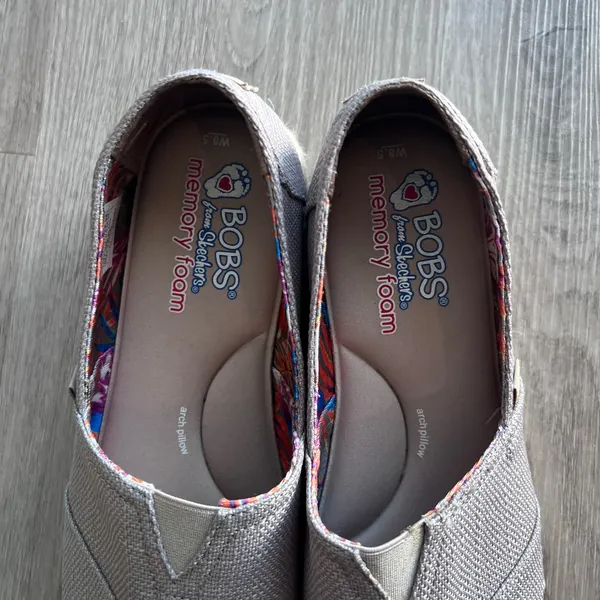 Bobs from Skechers Women's Taupe Espadrille Wedge Slip On Shoes Size 8.5 - Image 3