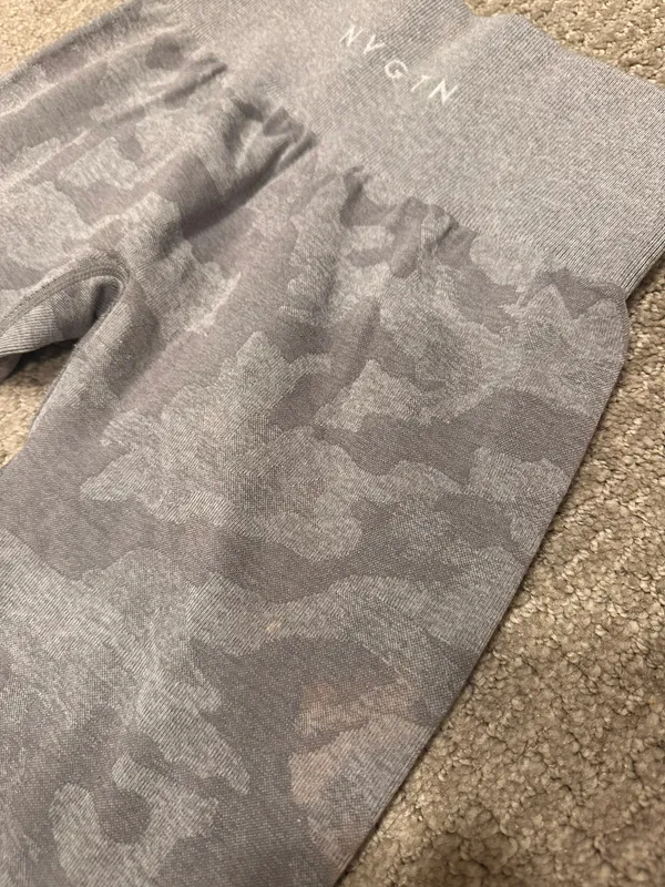 NVGTN Camo Seamless Leggings - Image 3