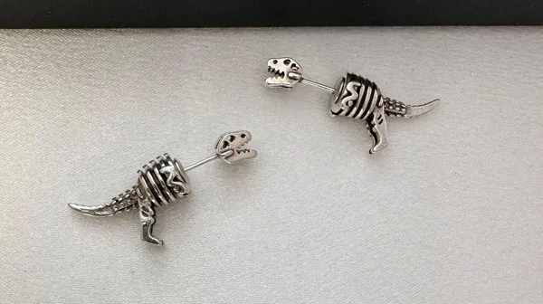 Dinosaur Stud Earrings for Men Women,Streetwear Punk Hip Hop Unisex Style - Image 2