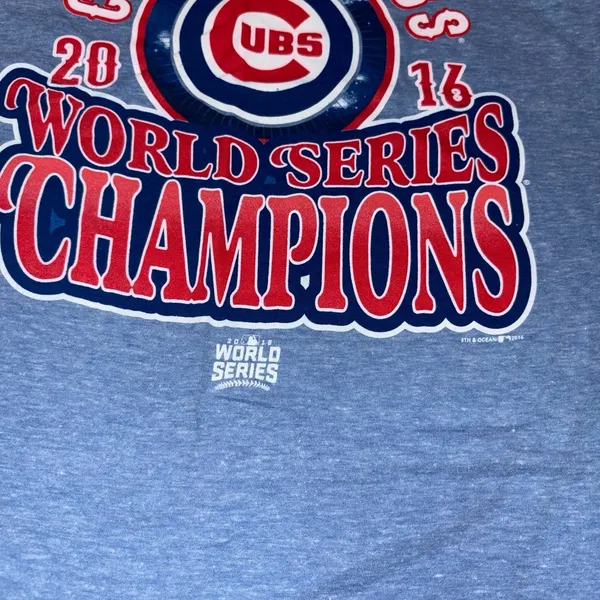 Genuine Merchandise Chicago Cubs Women's Long Sleeve Large - Image 12