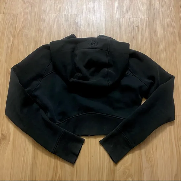 Lululemon Scuba Full-Zip Cropped Hoodie - Image 4