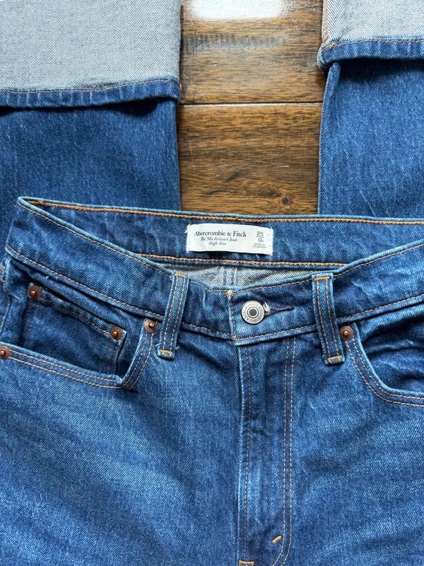 Abercrombie Cuffed Hem Jeans - Image 3