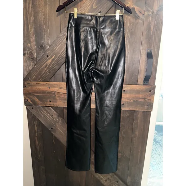 Abercrombie & Fitch Vegan Leather Split Hem Flare Leggings Black Size‎ Small S - Image 3