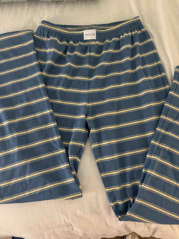 Parke striped mock neck and sweatpants - Image 8