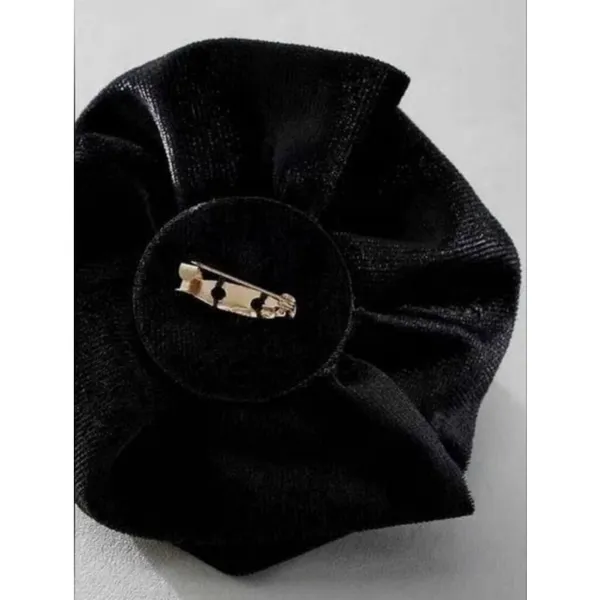 Free People Rosette Stud Pack NWT Black - Image 5