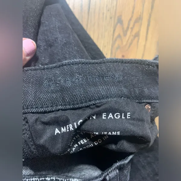 American eagle 2 90’s boyfriend jeans - Image 8