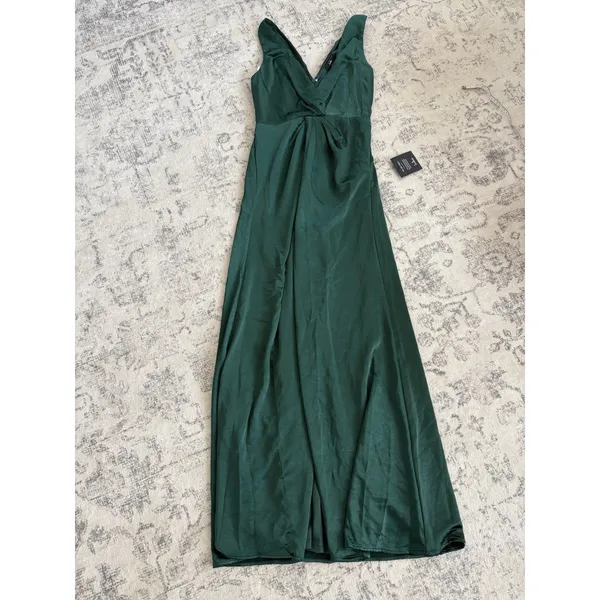 Lulus Perfect Refinement Emerald Satin Sleeveless Pleated Maxi Dress Size Small - Image 3
