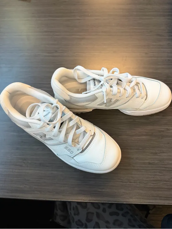 New Balance 550 Women’s 7.5 White Gray Sneakers Leather Retro Basketball - Image 2