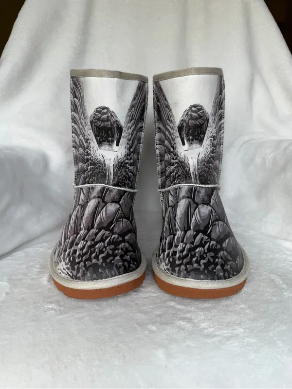 Women’s Winter Boots with Angel Wing Print Plush Fleece Lining Size 40 - Image 2