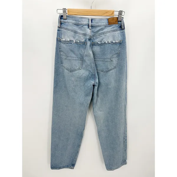 American Eagle AEO Baggy Light Wash Blue Denim Jeans Women's Size 2‎ Regular 2R - Image 2