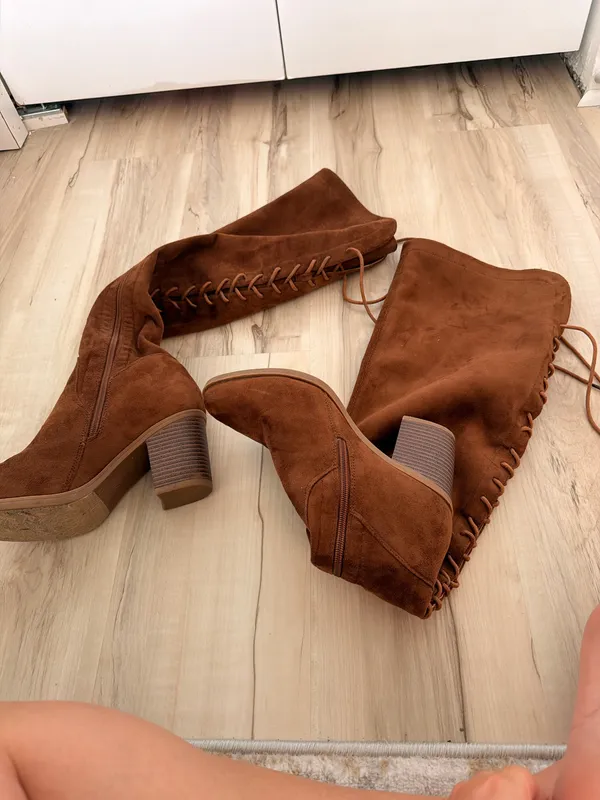 Knee high boots  - Image 7