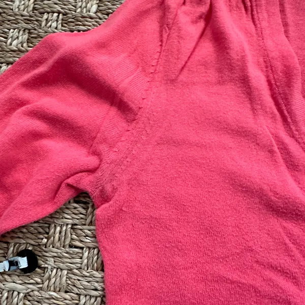 Women’s Gap Coral V-Neck Button Front Cardigan Sweater M 3/4 Sleeve Cotton - Image 4