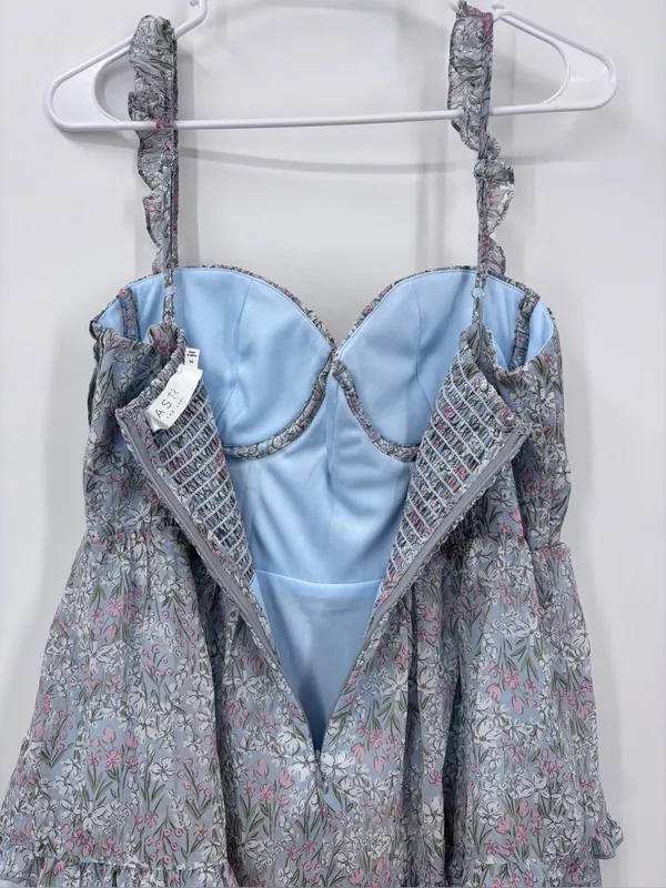 Astr Floral Tiered Maxi Dress in Light Gray and White - Image 7