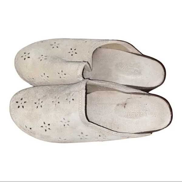 J. Crew Cream Suede Shoes Size 6 M - Image 4