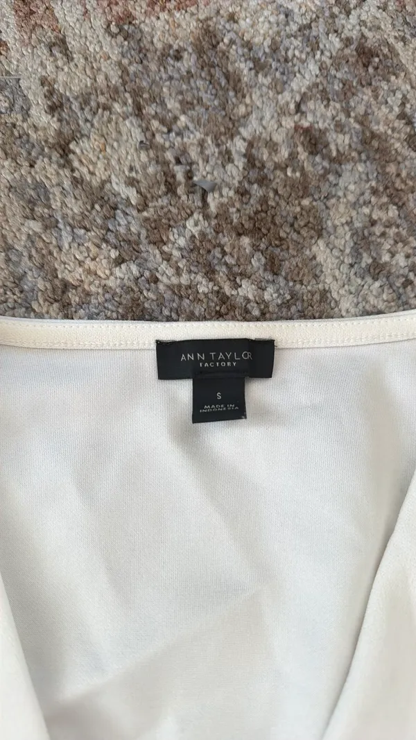 2 Ann Taylor work tops Multiple - Image 5