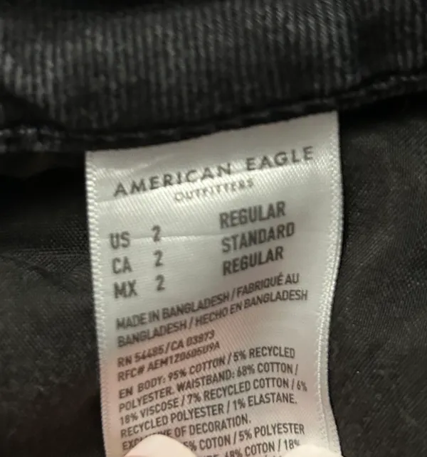 American Eagle Outfitters “Mom” Jeans - Image 5