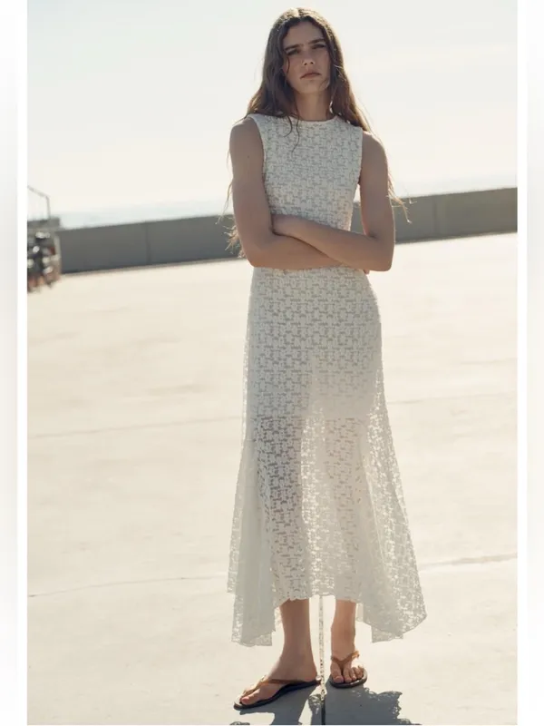 Zara Long lace dress. S-M - Image 3
