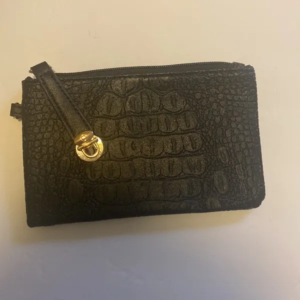 Crocodile embossed Bag set Black - Image 14