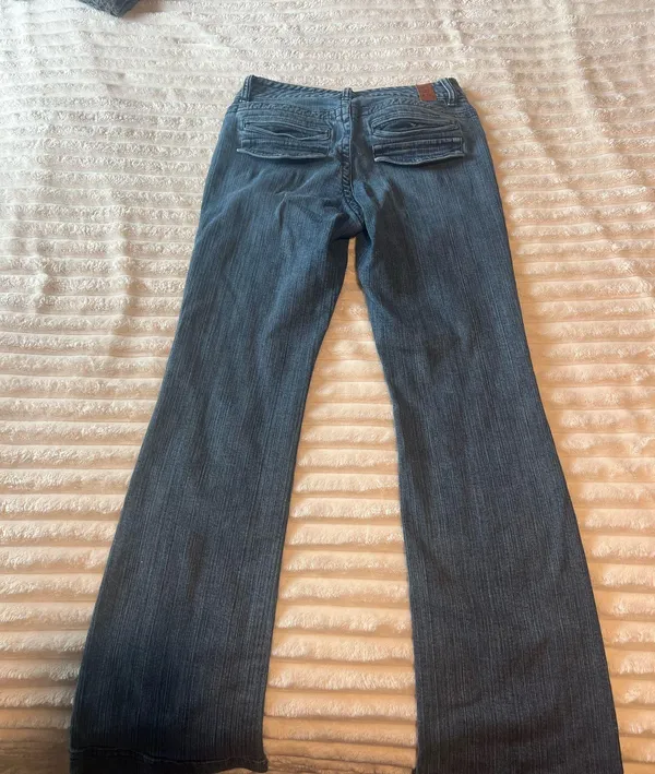 Tommy Hilfiger Vintage Jeans - Image 4