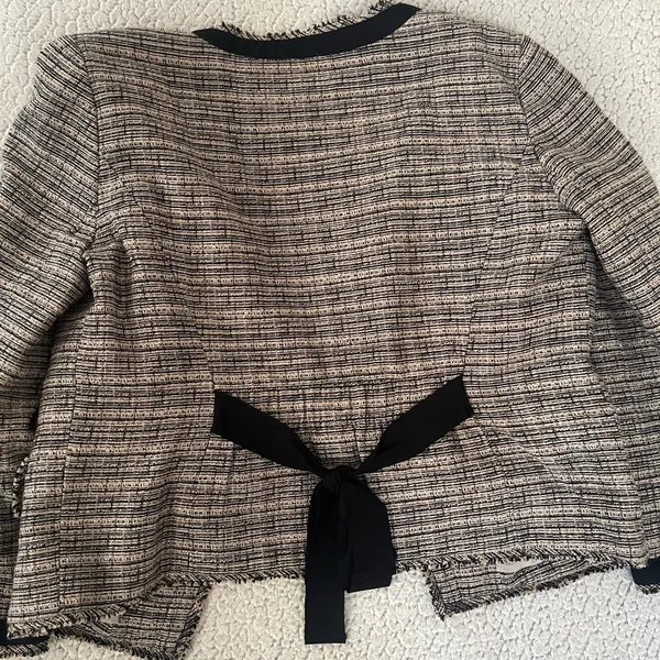 Ann Taylor Loft Tan & Black
Tweed Jacket Size 4 - Image 3