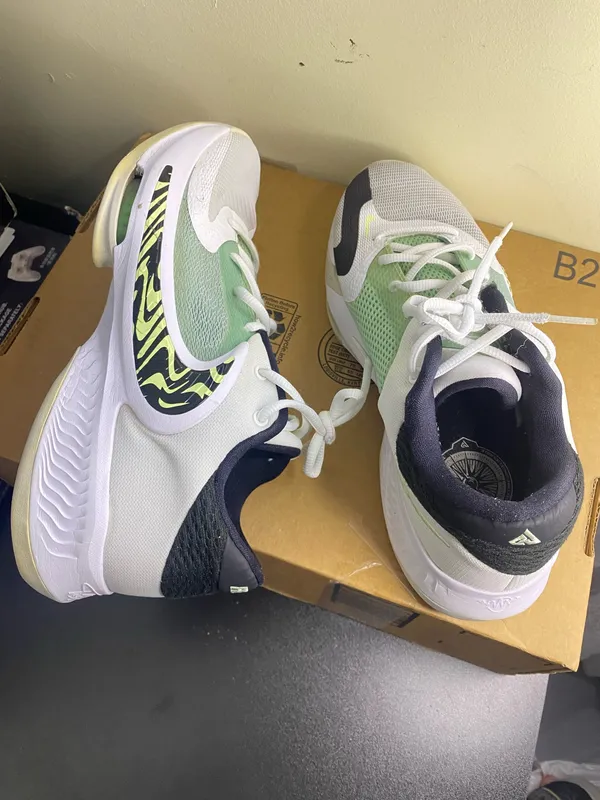 Mens Nike Zoom Freak 4 Sneakers Shoes Size 10 - Image 5