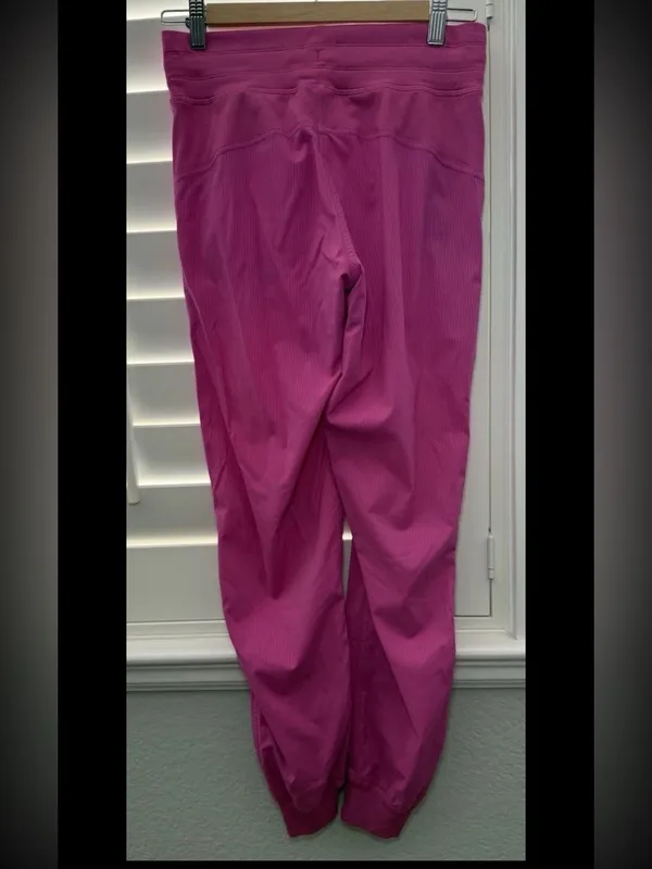 Lululemon Dance Studio Mid-Rise Jogger Full Length Sonic Pink Size 6 - Image 6