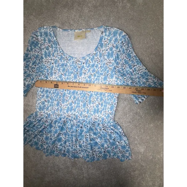 Anthropologie Maeve Ashton smocked peplum top blue‎ floral - Image 5