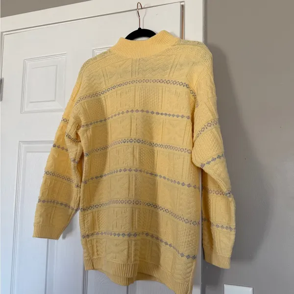 Basic Editions Yellow Turtleneck Mockneck Vintage Sweater Grandmacore - Image 3