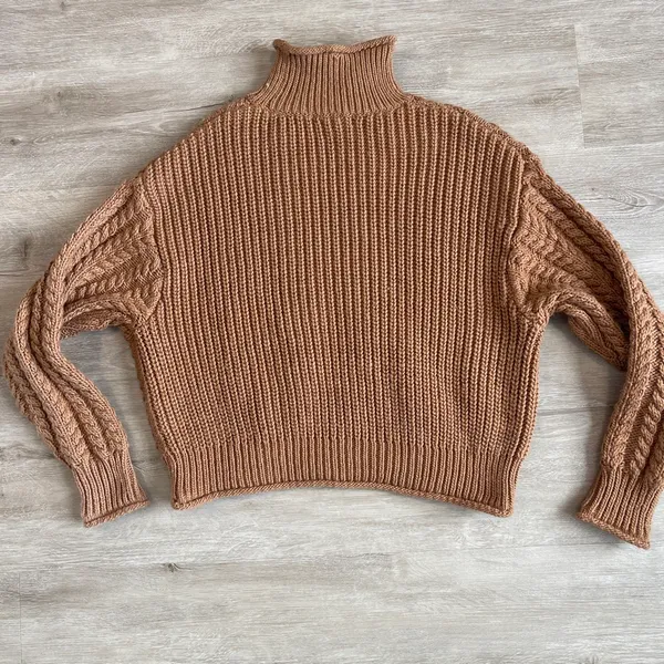 H&M Sweater Turtleneck Oversized Knit Brown tan S - Image 2