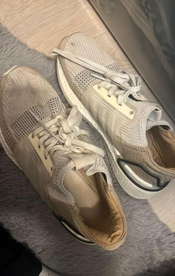 Adidas women’s  ultraboost - Image 2