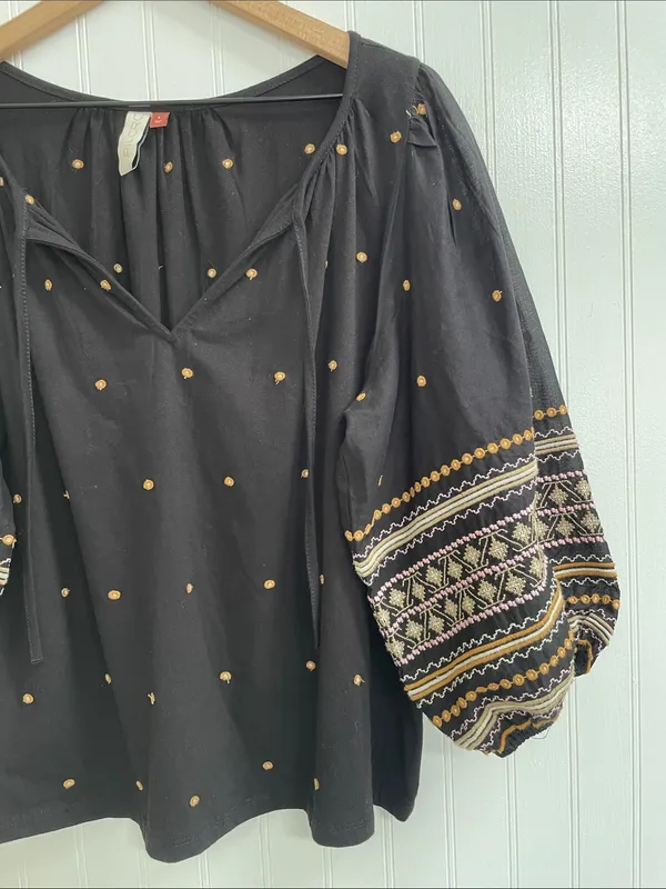 PILCRO | ANTHROPOLOGIE Calanthe Top Embroidered Dark Boho Bohemian Size S - Image 7