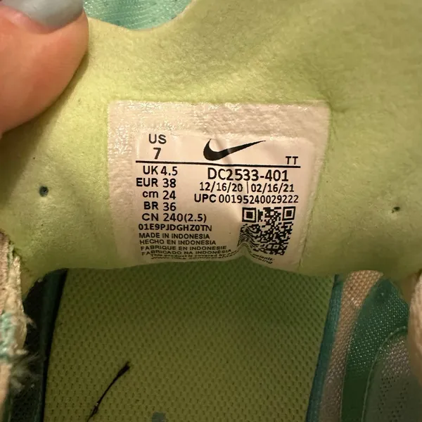 Nike Waffle One 'Bleached Aqua Lime Glow' - Image 7