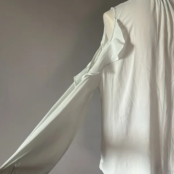 Anthropologie Maeve Liesel Cold Shoulder Top Large Light Mint Green - Image 4