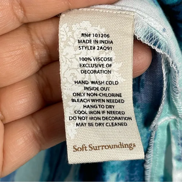 Soft Surroundings Blue Patterned Top SZ:M - Image 6