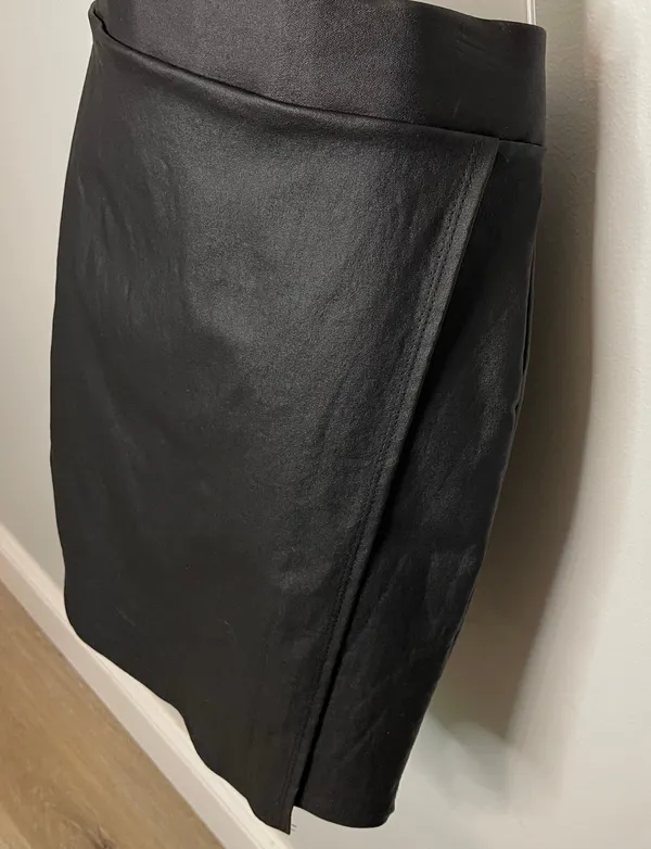 Charlotte Russe Asymmetrical Faux Leather Mini Skirt - Image 3