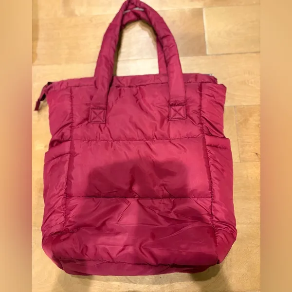 Roberto Coin tote nylon bag red side pockets - Image 4