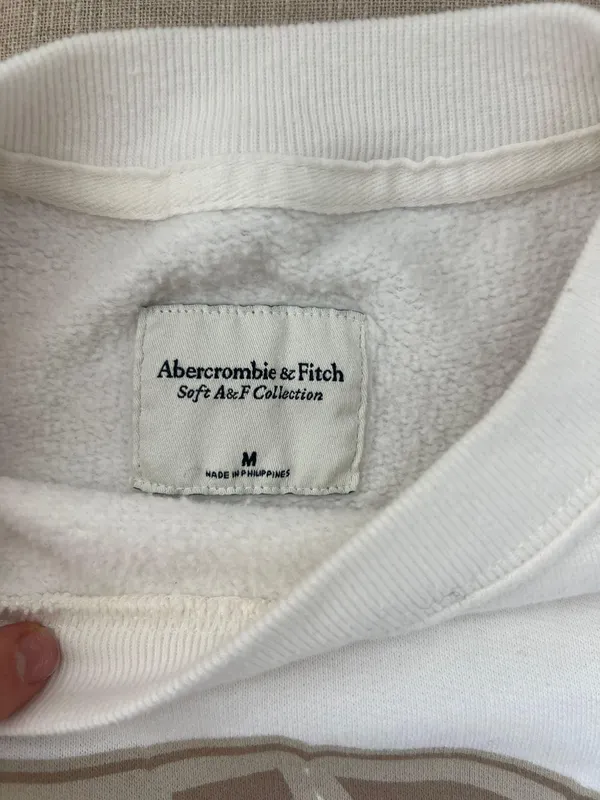 Abercrombie Sweatshirt - Image 2