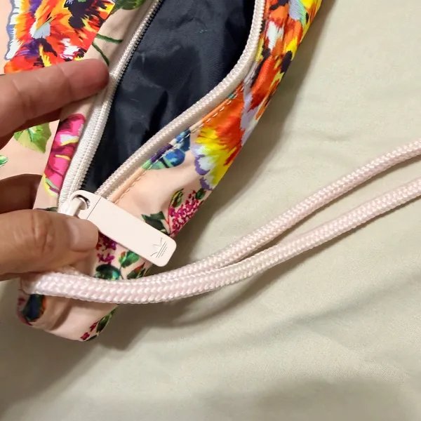 FARM Rio X Adidas Floralita Pink Floral Gym Sack / Backpack / Bag‎ 17.5" x 13.5" - Image 6