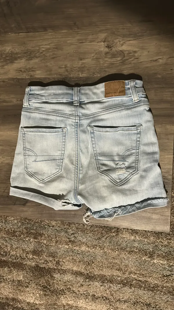 American Eagle Shorts - Image 3
