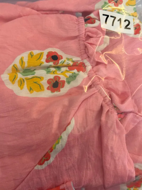 Umgee Boho Bloom Top with
Contrasting Print Border in Pink - Image 6