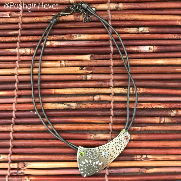 Chico’s Choker Necklace Brass & Rhinestone - Image 2