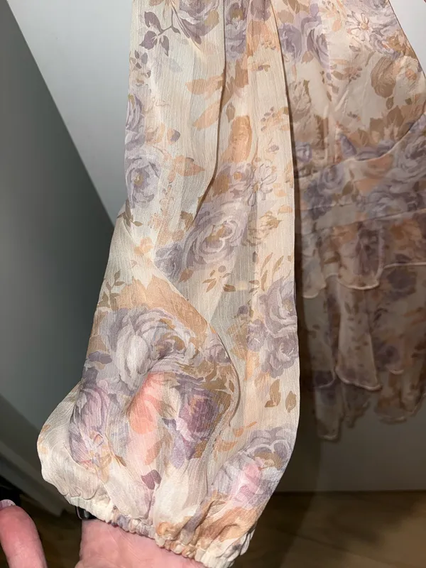 Selfie Leslie Floral Romper - Image 10