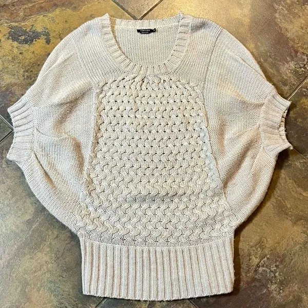 Vertigo Cream Short Sleeve Batwing Dolman Oversized Sweater Extra Small - Image 3