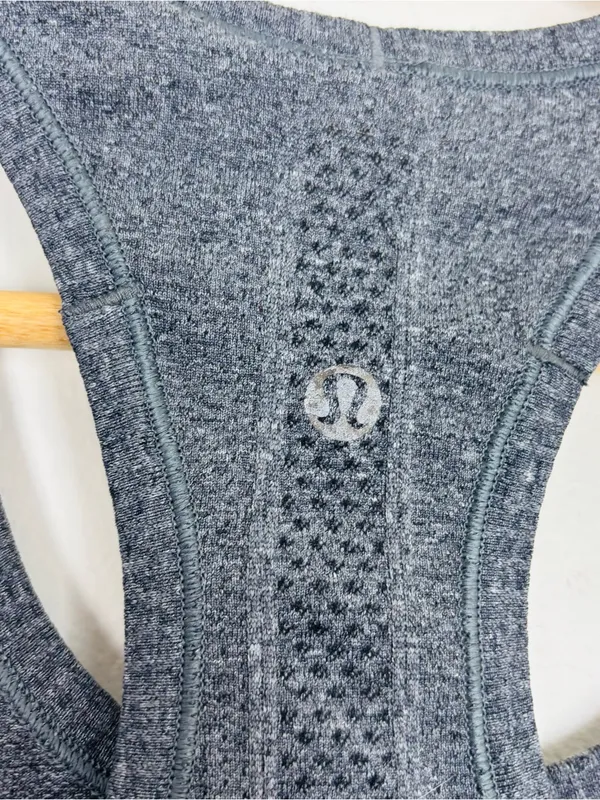 Lululemon swiftly tech gray tank. Size 6 - Image 2