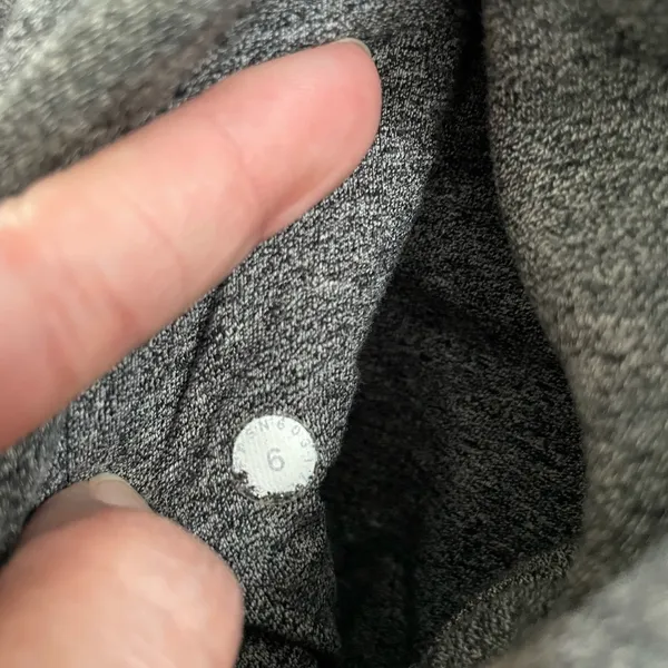 Lululemon SCUBA FULL-ZIP HOODIE IN HEATHERED SPECKLED BLACK, size 6 - Image 5