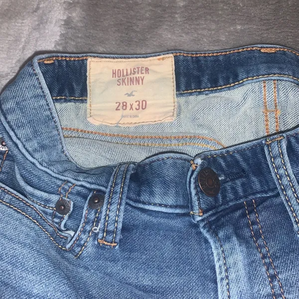 Hollister California Size 28 X 30 Skinny Denim Blue Jeans Stretch EUC - Image 3