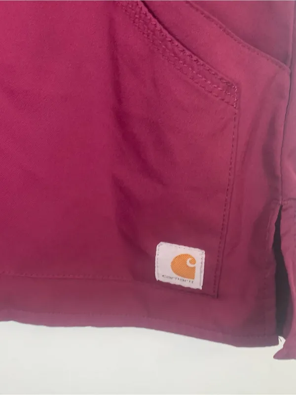 Carhartt Women's Short Sleeve V-Neck Top in Burgundy Size Medium - Image 5